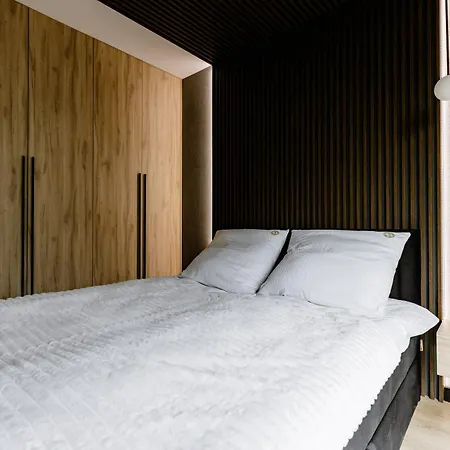 Arte Reduta 15 - Faktura Vat Garaz Apartamento Lublin